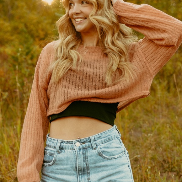 sweater - Picture 2 of 2